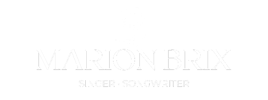 Marion Brix Logo